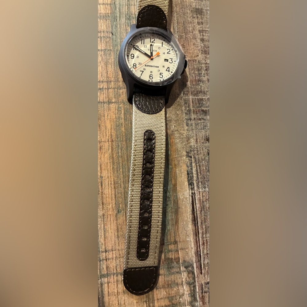 Timex Expedition Fabric Strap with Leather Trim Watch - Picture 7 of 9